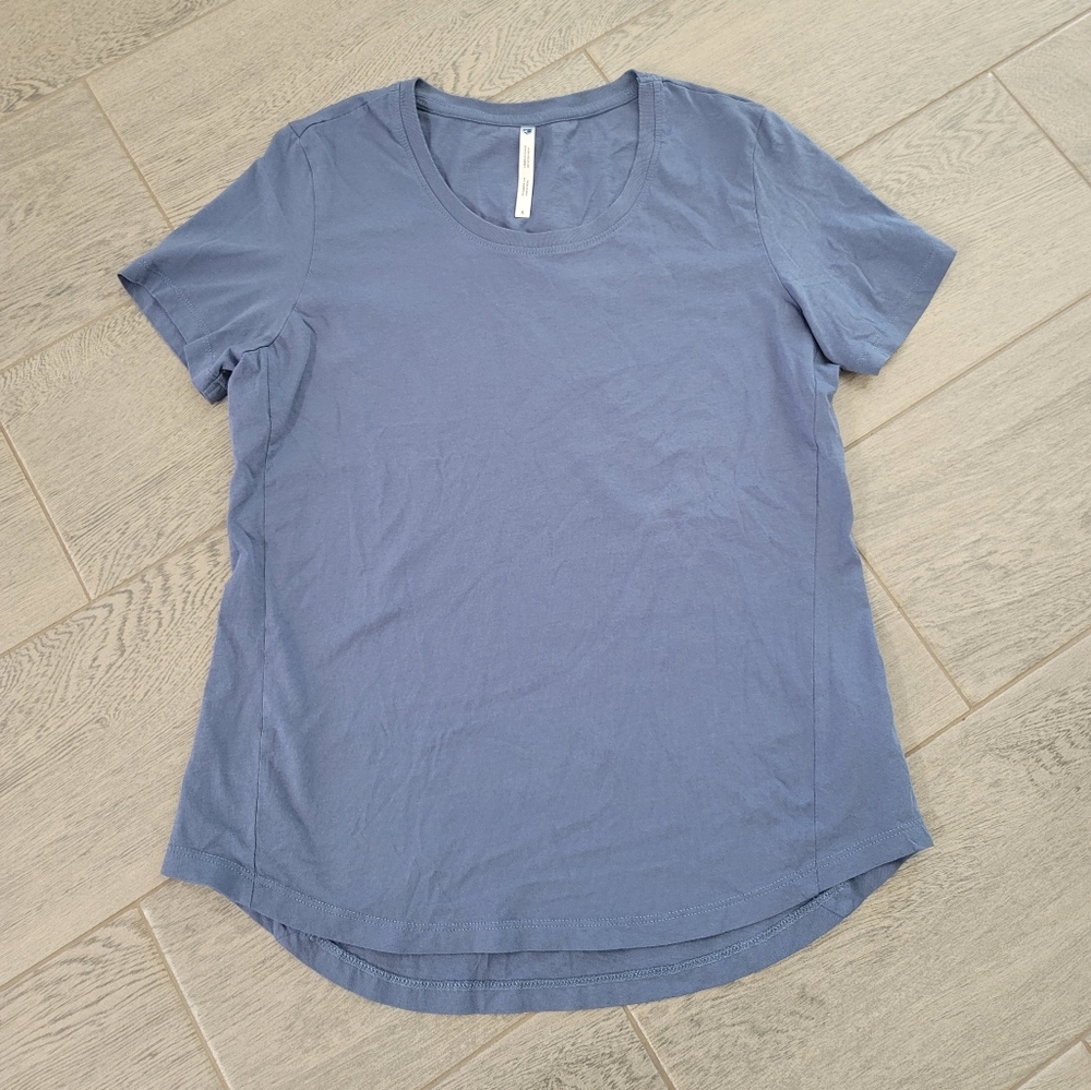 Kuhl TShirt Womens Blue Short Sleeve 100% Organic Cotton Crewneck Athletic Small
